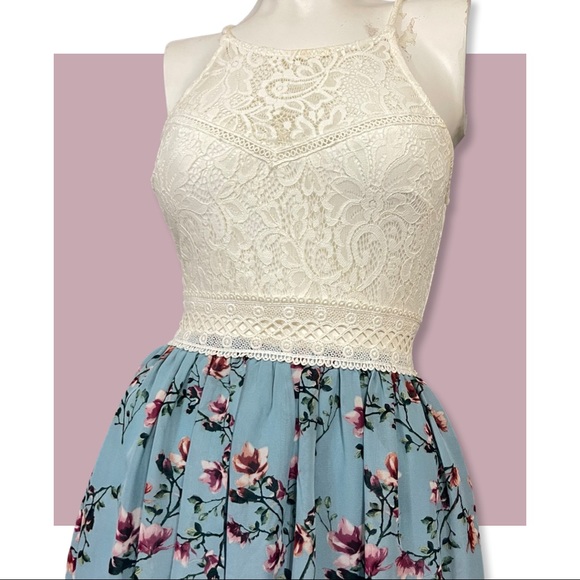 By & By Lace floral summer mini dress S (3) - Picture 4 of 7